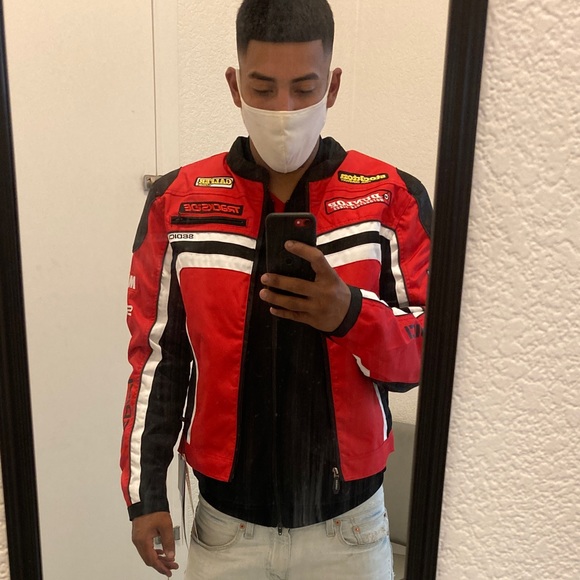 Meet your Posher, Rue - Picture 1 of 1